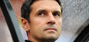 177303-lyon-garde-121012